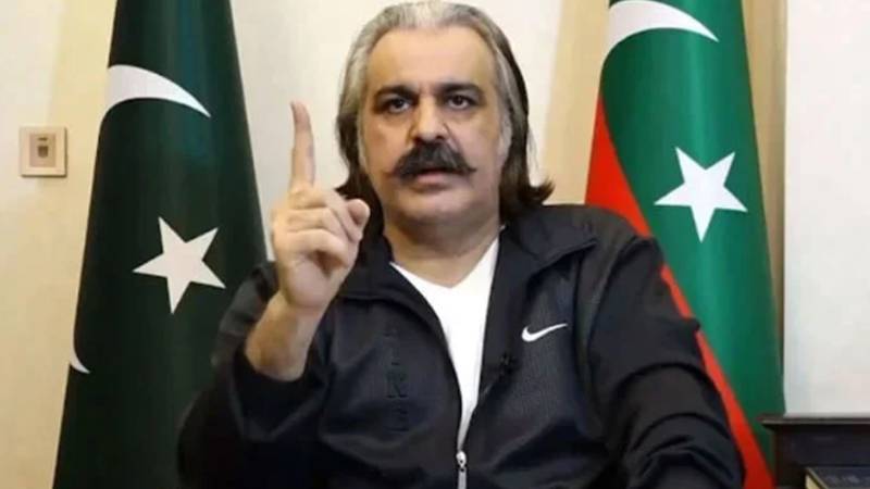 پنجاب میں ورکرز کے گھروں پر چھاپے مارنا شروع کر دیے گئے: وزیرِ اعلیٰ کے پی علی امین گنڈاپور