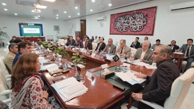 بہادری کے مظاہرے پر 71 افراد کے لیے سول ایوارڈز کی منظوری، شہداء اور غازیوں کو خراجِ تحسین