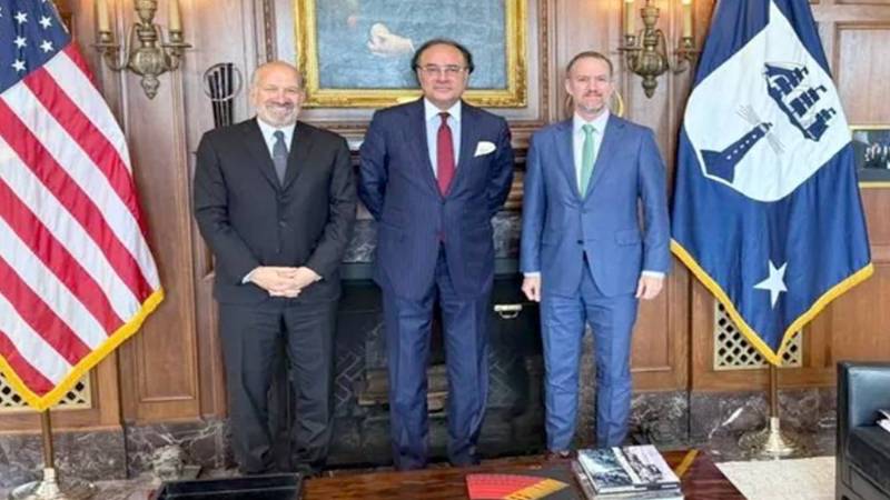 پاکستانی وفد کی واشنگٹن میں اہم ملاقاتیں، پاک امریکا تجارتی روابط کو وسعت دینے پر اتفاق