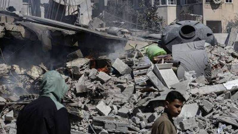 غزہ پر اسرائیل کی بمباری میں شدت، 24 گھنٹوں میں 81 فلسطینی شہید، بچوں کی بھوک سے اموات جاری