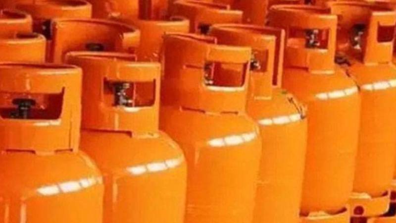 لاہور: ایل پی جی بطور ایندھن استعمال کرنے والی گاڑیوں کیخلاف کریک ڈاؤن، 24 ڈرائیور گرفتار، 20 گاڑیاں بند