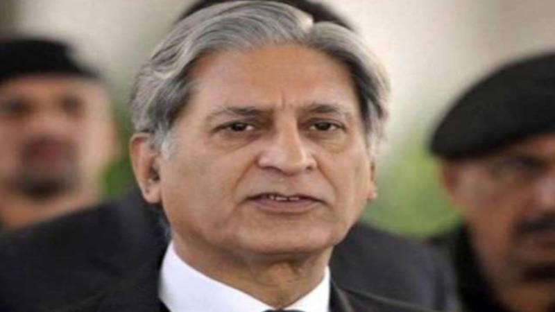 اعتزاز احسن: جنرل باجوہ نے 342 میں سے 340 ووٹ لے کر پارلیمان میں نئی مثال قائم کی 