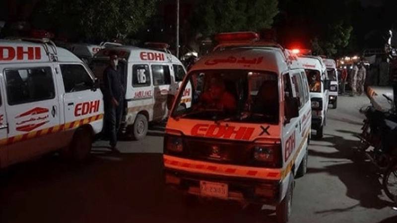 کاہنہ میں محلے داروں کا جھگڑا شدت اختیار کر گیا، چھریوں کے وار سے دو بھائیوں سمیت تین افراد زخمی