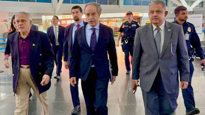 اسحاق ڈار واشنگٹن پہنچ گئے، آج امریکی وزیر خارجہ مارکو روبیو سے اہم ملاقات متوقع