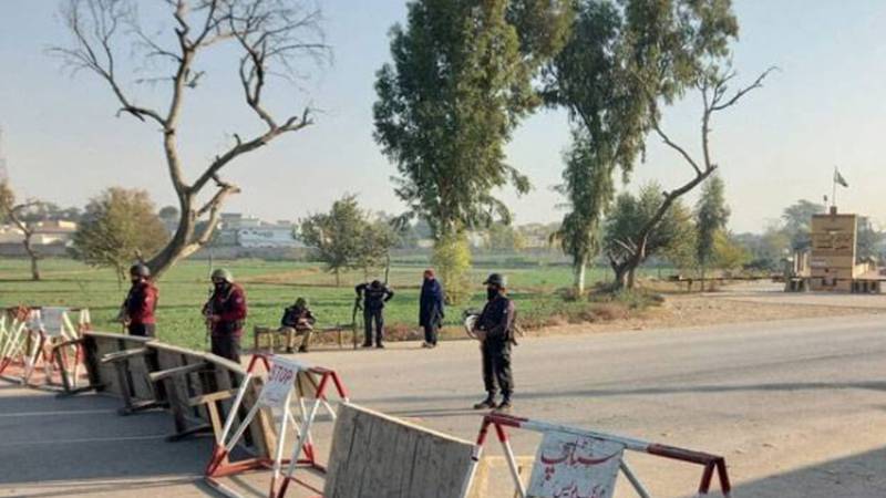 بنوں میں دہشت گردوں کا ڈرون حملہ، پولیس پوسٹ بال بال بچ گئی