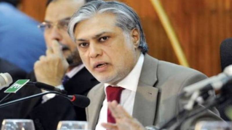 اسحاق ڈار کا عمران خان کی سزا پر ردعمل: عافیہ صدیقی کیس کی مثال دے دی 