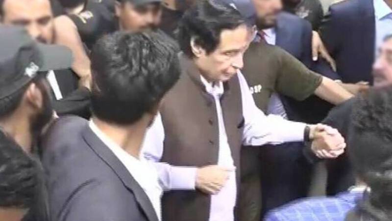 گجرات ترقیاتی منصوبوں میں کرپشن ریفرنس: پرویز الہٰی اور دیگر کیخلاف سماعت 16 ستمبر تک ملتوی