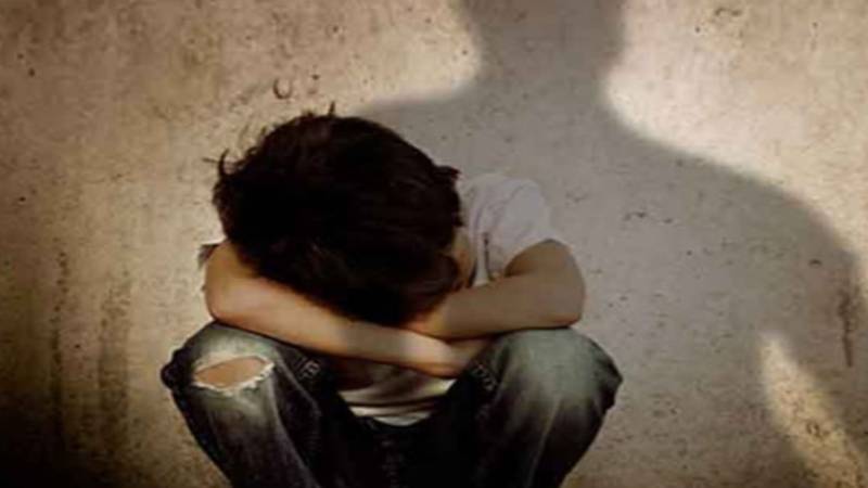 پاکستان میں بچوں کے جنسی استحصال کی رپورٹ، 6 ماہ میں 950 واقعات رپورٹ