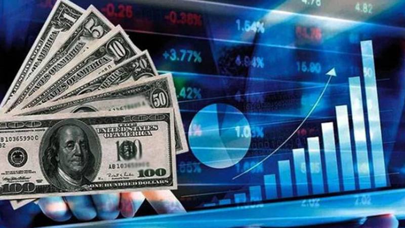 پاکستان اسٹاک ایکسچینج میں تیزی، ڈالر انٹر بینک میں سستا ہو گیا
