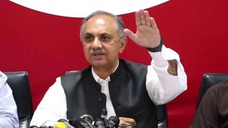 اڈیالا جیل سپرنٹنڈنٹ بانی پی ٹی آئی کو اذیت دے رہے ہیں: عمر ایوب