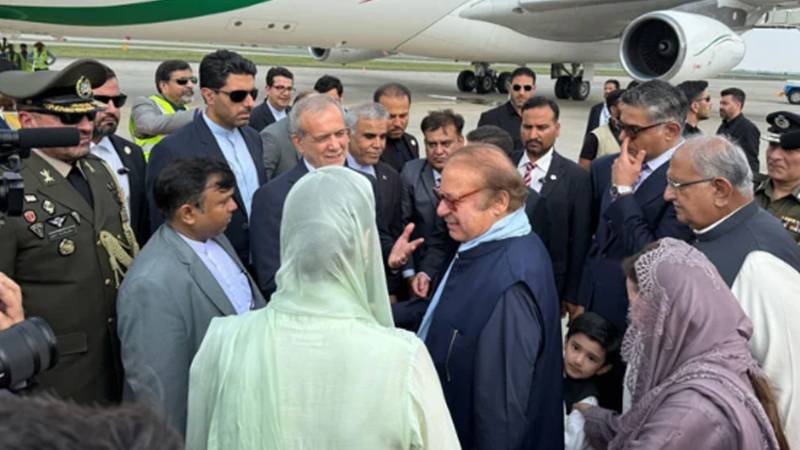 ایرانی صدر مسعود پزشکیان کے پہلے سرکاری دورۂ پاکستان پر پُرتپاک استقبال 