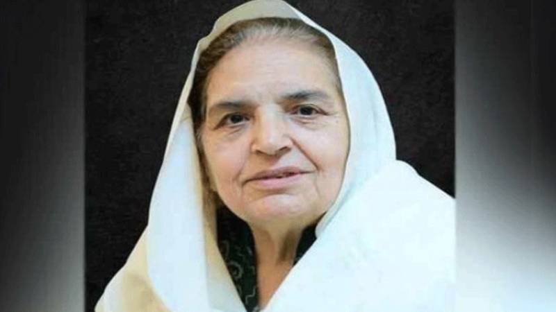 ایوانِ عدل لاہور میں پی ٹی آئی رہنما ریحانہ ڈار سمیت 3 خواتین گرفتار