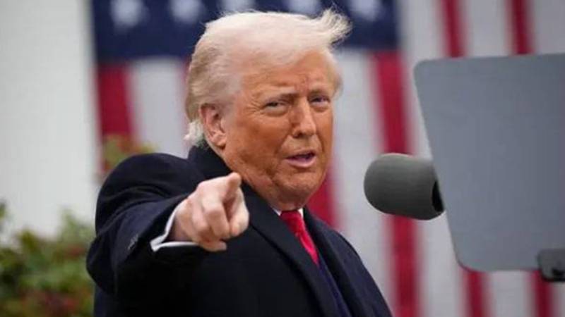 ڈونلڈ ٹرمپ کا روس سے تیل خریدنے والی ممالک کے خلاف پابندیاں عائد کرنے کا اعلان