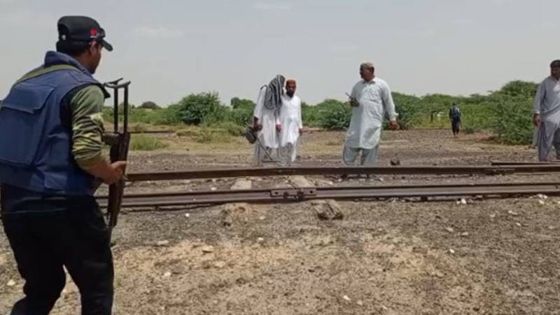 سبی میں جعفر ایکسپریس کو بم دھماکے سے نشانہ بنانے کی کوشش ناکام