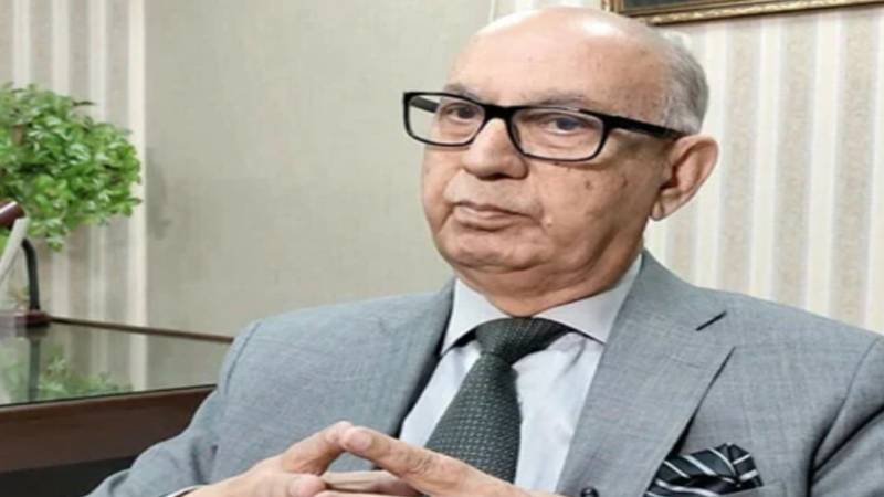 9 مئی کے مقدمات سیاسی نہیں جرائم سے متعلق ہیں، ورنہ نتائج سنگین ہوتے: عرفان صدیقی 