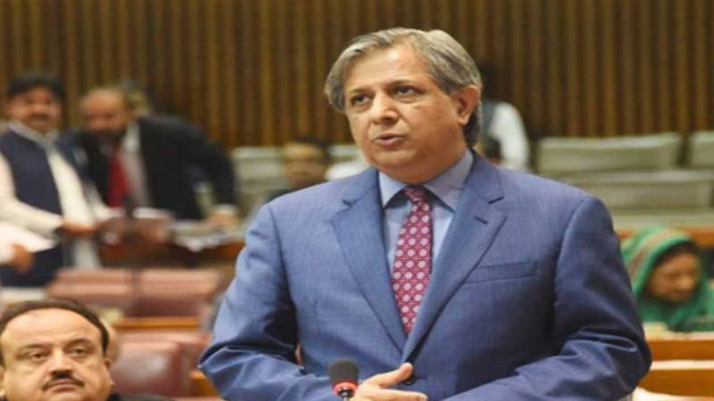 وفاقی وزیر قانون نے 7 کروڑ روپے فیس کی پیشکش کی کہانی بیان کردی 