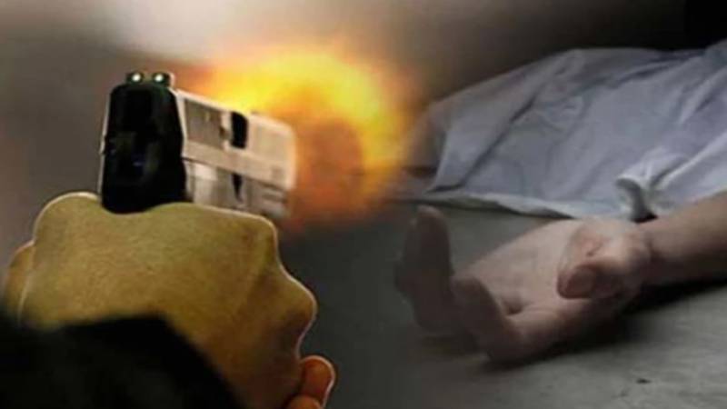 ڈیفنس اور ناظم آباد میں پولیس و شہری کی فائرنگ سے 3 ڈاکو ہلاک و زخمی، اسلحہ و مسروقہ سامان برآمد
