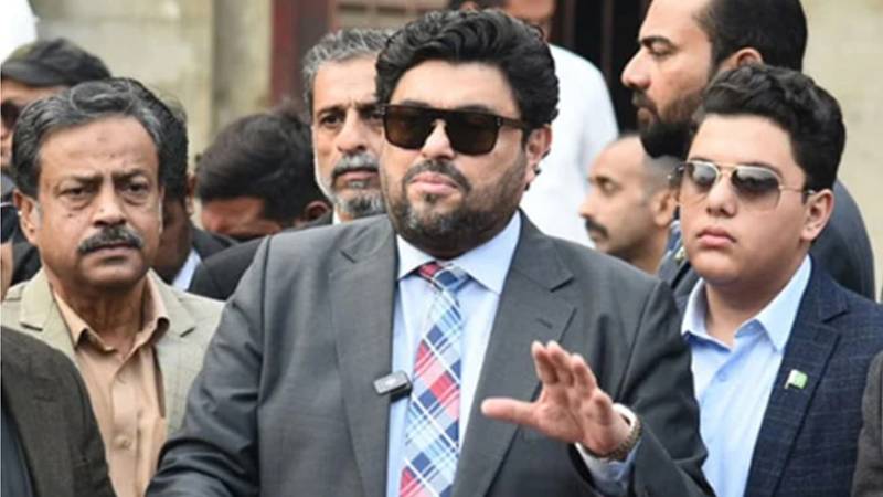 پاکستان کا دفاع ناقابل تسخیر قیادت کے سپرد ہے: گورنر سندھ