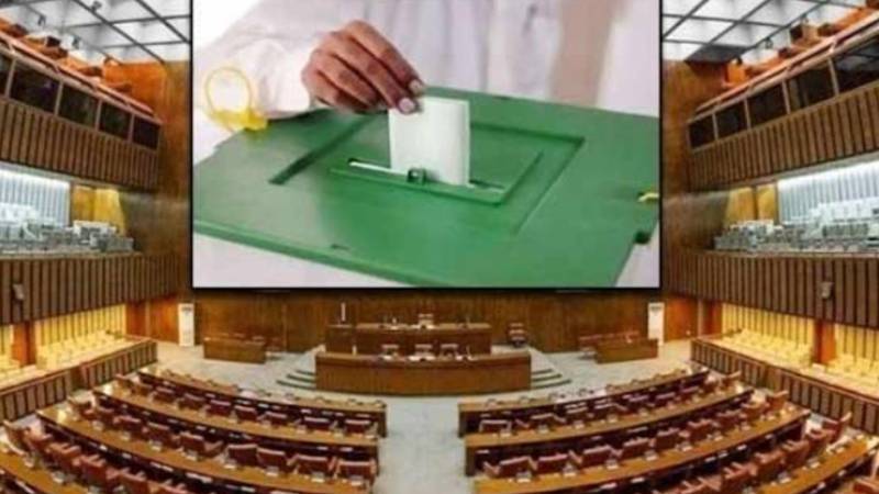 پی ٹی آئی کے اعجاز چوہدری کی خالی شدہ سینیٹ نشست پر الیکشن 9 ستمبر کو ہوگا