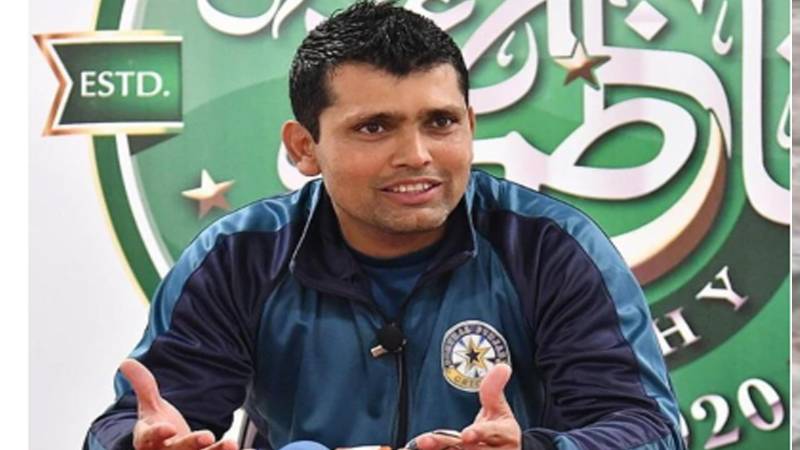 کامران اکمل کا کپتان اور ہیڈ کوچ کو فارغ کرنے کا مطالبہ