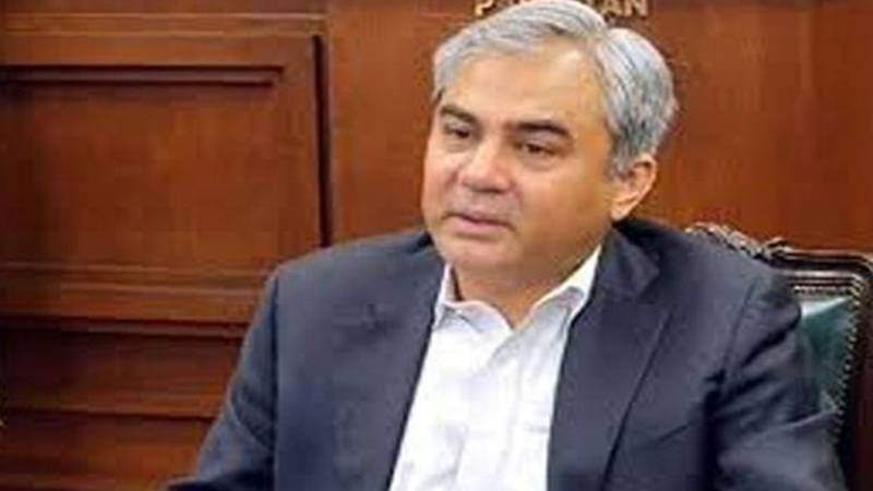 وفاقی وزیر داخلہ محسن نقوی اوچ شریف میں شہید کیپٹن محمد آصف کے گھر پہنچ گئے