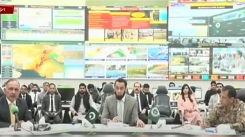 مون سون بارشوں کی صورتحال پر وفاقی وزیر اطلاعات، ڈی جی آئی ایس پی آر اور چیئرمین این ڈی ایم اے کی بریفنگ