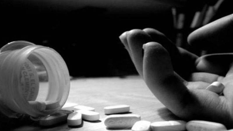 لاہور: گھریلو جھگڑے سے تنگ 22 سالہ لڑکی نے مبینہ طور پر زہر کھا کر جان دے دی