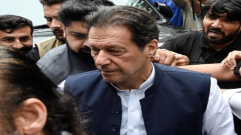 عمران خان کی ضمانت درخواستوں پر سپریم کورٹ کی سماعت، کل تک ملتوی