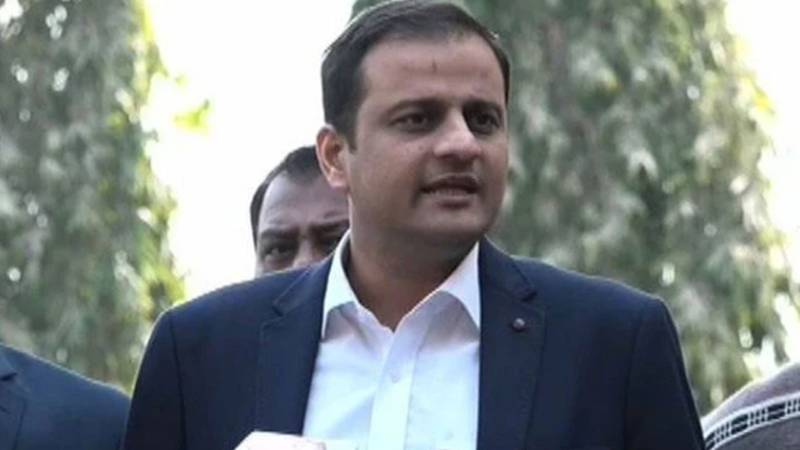 کراچی میں 3 روزہ بارش کے بعد 300 ملی میٹر ریکارڈ، صورتحال پر منفی پروپیگنڈا مسترد: مرتضیٰ وہاب