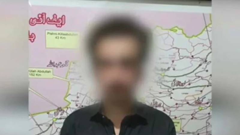 اسلام آباد میں سوشل میڈیا پر خاتون بن کر نازیبا مواد لینے والا شخص گرفتار