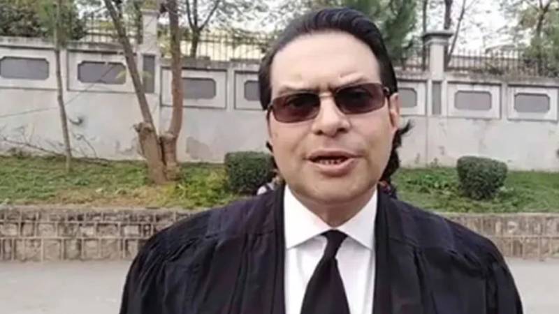 سلمان اکرم راجہ نے استعفے پر سوالات کے جواب دینے سے انکار کر دیا