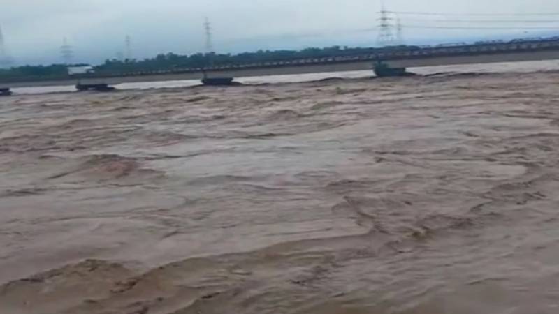 دریائے چناب میں 11 سالہ ریکارڈ ٹوٹ گیا