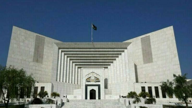 سپریم کورٹ نے سگی بیٹی سے جنسی زیادتی کے الزام میں 12 سال قید میں قید والد کو بری کرنے کا حکم دیا