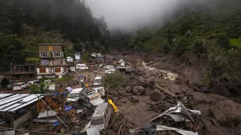 مقبوضہ کشمیر میں بارشوں اور فلیش فلڈز نے تباہی مچادی، 110 سے زائد افراد جاں بحق، ہزاروں بے گھر