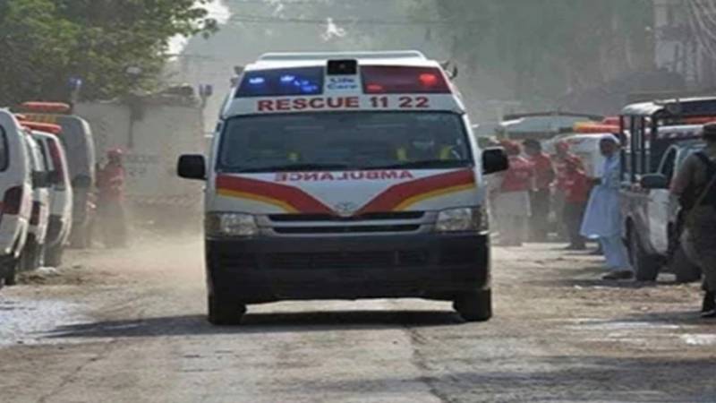پختونخوا کے مختلف اضلاع میں دہشت گردوں کے حملے، پولیس اہلکار اور شہری شہید