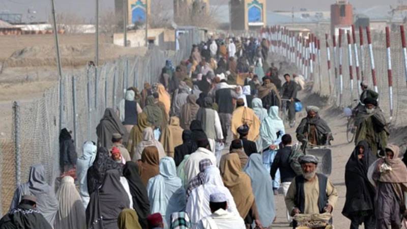 بلوچستان: افغان مہاجرین کی رضاکارانہ واپسی کی ڈیڈ لائن ختم، کریک ڈاؤن کا آغاز