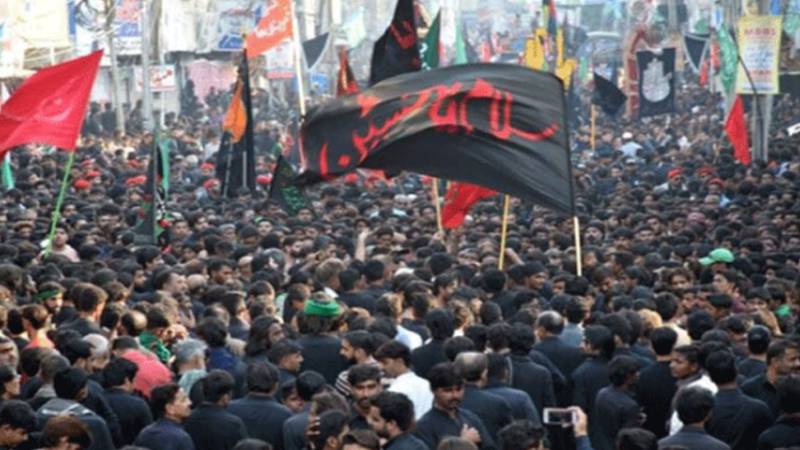 ملک بھر میں ایامِ عزا کے اختتامی دن، چُپ تعزیہ جلوس سخت سکیورٹی میں برآمد