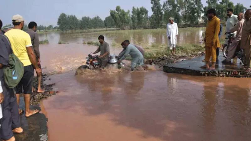 پنجاب میں سیلاب کی شدت برقرار: 41 ہلاکتیں، 3243 دیہات زیرِ آب، 24 لاکھ سے زائد متاثرین
