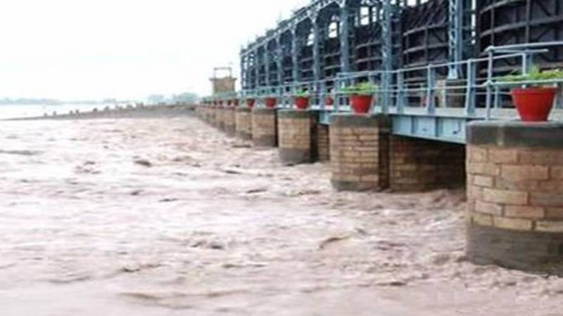 چناب میں سیلاب کا الرٹ جاری، دریائے توی میں بھارت کی تاخیر سے اطلاع پر شدید تشویش