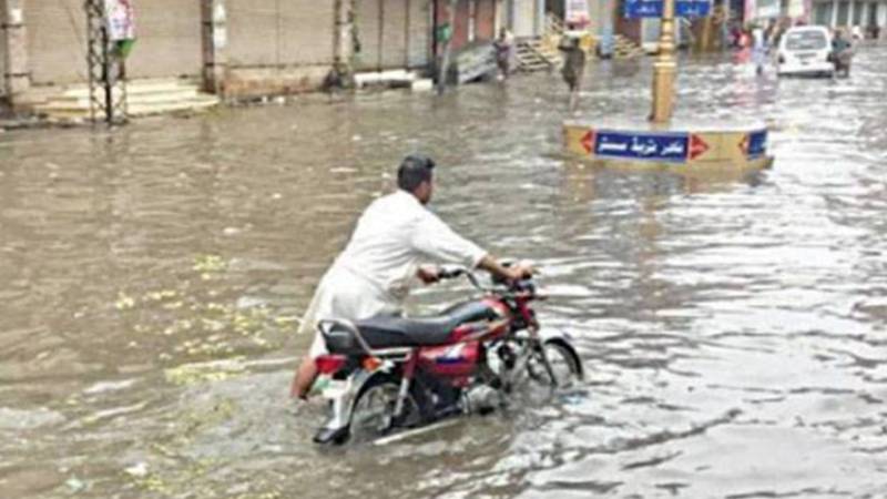 گجرات میں ریکارڈ بارش، اربن فلڈنگ سے شہر مفلوج