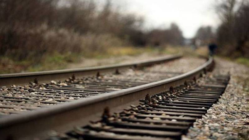 سیلابی پانی کے باعث فیصل آباد سے ٹرینوں کا روٹ پانچویں روز بھی معطل