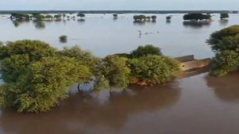 دریائے چناب میں اونچے درجے کے سیلابی ریلے سے مظفرگڑھ اور دیگر علاقے زیر آب