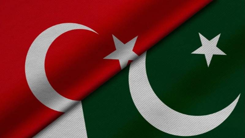 پاکستان اور ترکیہ کا تجارتی و دفاعی تعلقات مزید مضبوط بنانے پر اتفاق