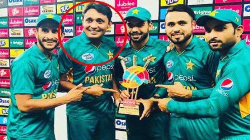 وقاص مقصود نے انٹرنیشنل کرکٹ کو الوداع کہہ دیا