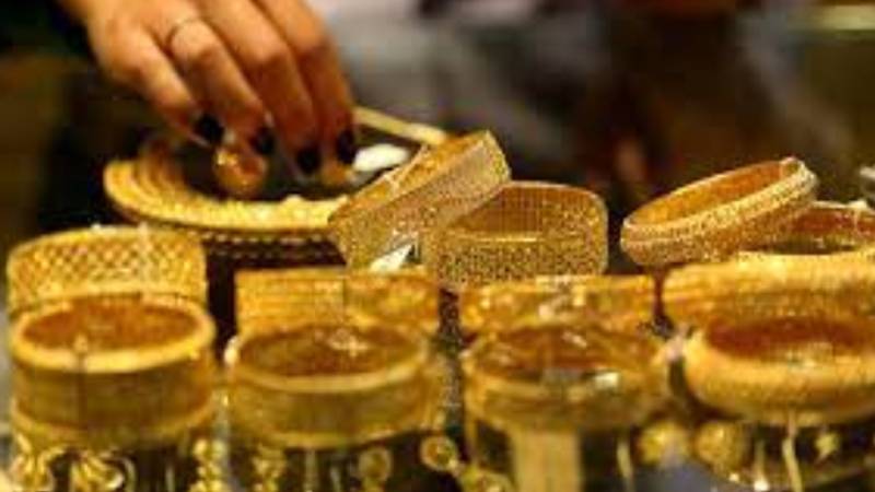 ملک بھر میں سونے کی قیمتیں کم ہو گئیں