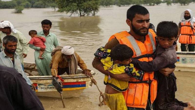 بہاولپور: سیلاب متاثرہ علاقوں میں ریسکیو آپریشن جاری، مکینوں کو گھر چھوڑنے کی تلقین