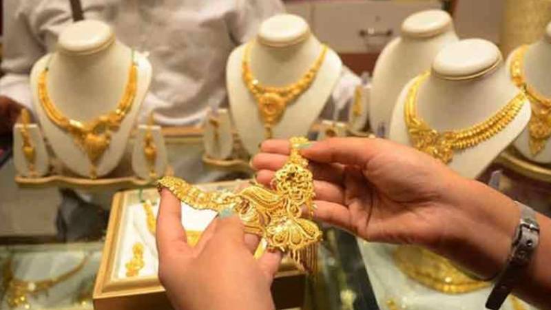 ملک بھر میں سونے کی قیمت میں معمولی کمی