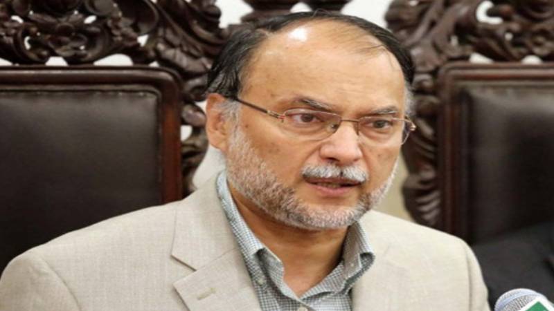 سیلاب 2025: نقصانات کا ابتدائی تخمینہ 10 روز میں مکمل، احسن اقبال