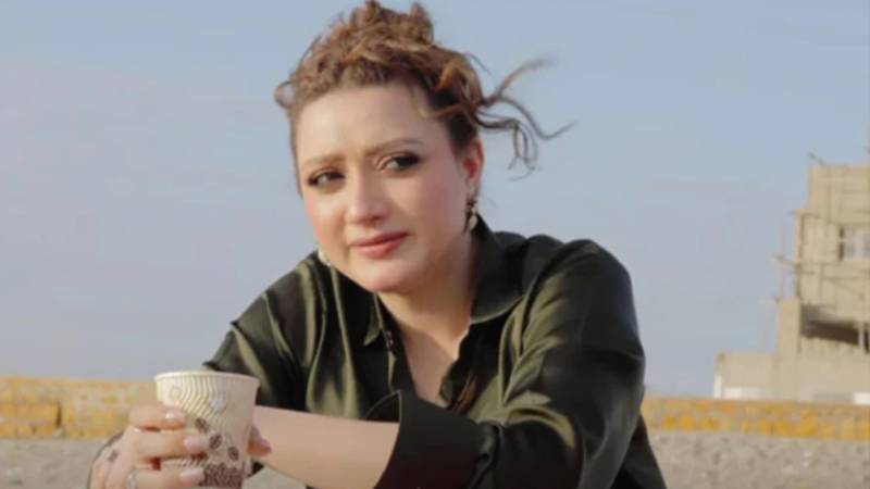  آج کل کے مرد ناراض محبوبہ جیسا رویہ اختیار کر لیتے ہیں:مومنہ اقبال