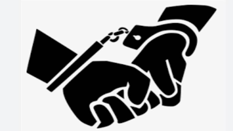 بھارت: ایئرپورٹ کو 